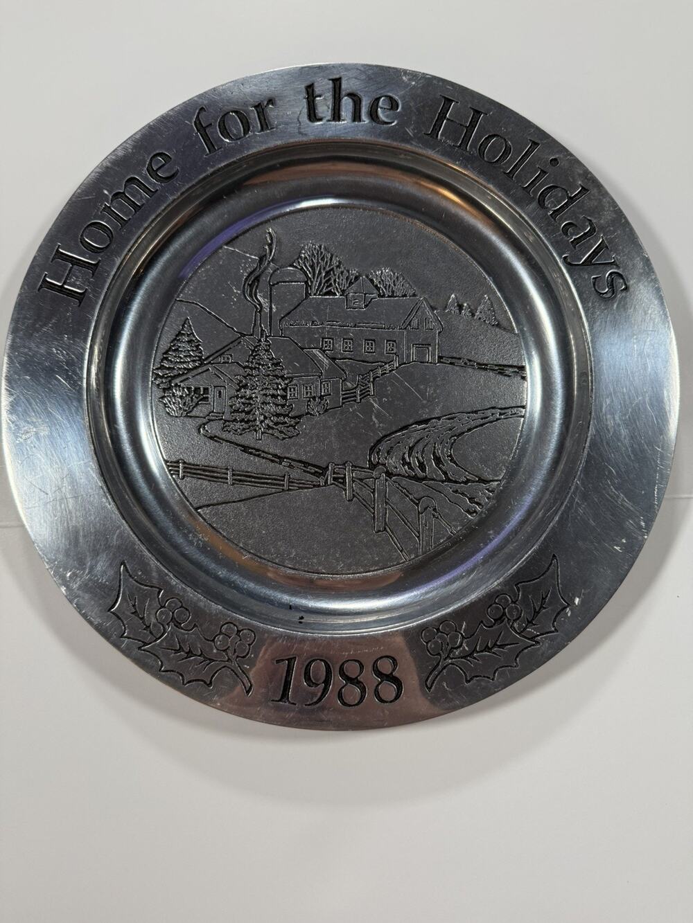 Wilton Armetale Home for the Holidays 1988 Pewter Christmas Collectible Plate